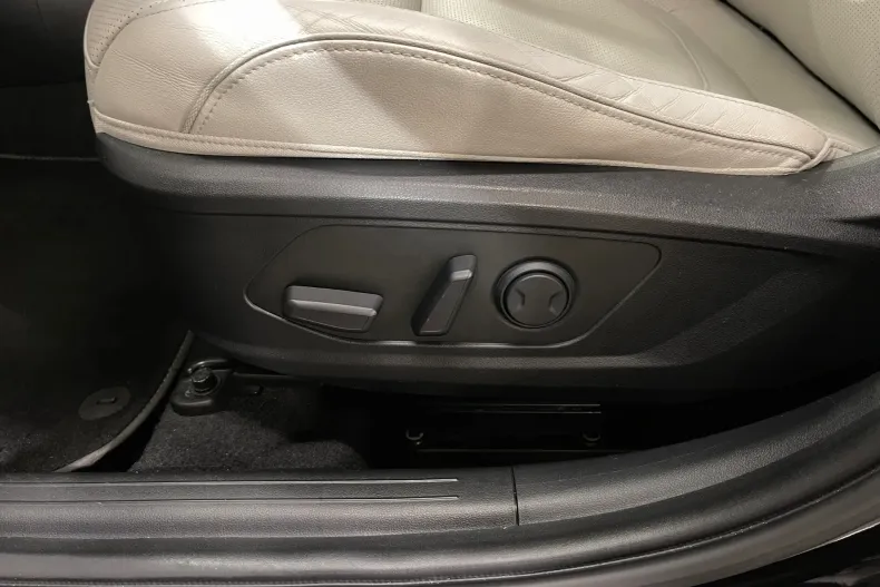 Hyundai TUCSON din 2022 cu 96.696 km - oferta HYU173112 - foto 23