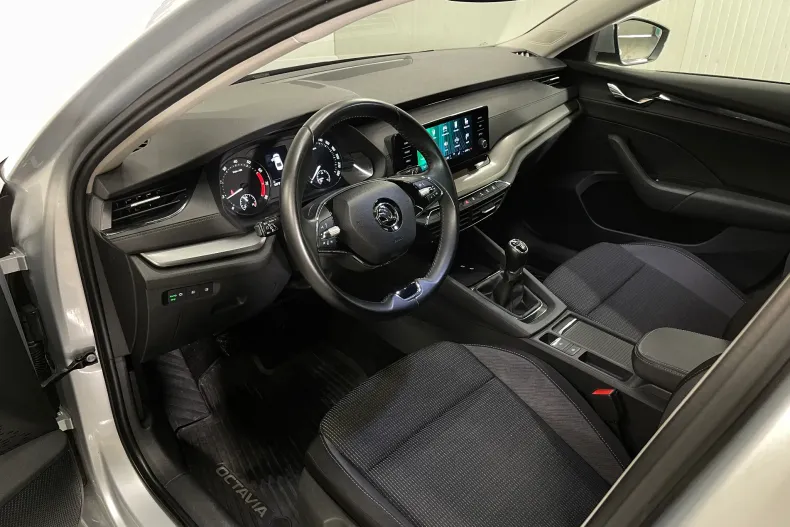 Skoda Octavia din 2021 cu 69.739 km - oferta SKO173113 - foto 5