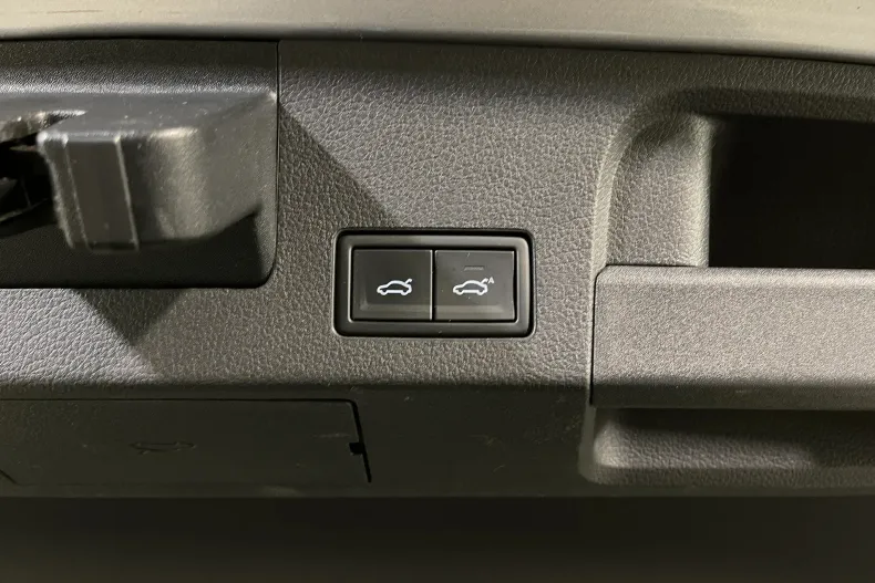 Volkswagen Arteon din 2020 cu 96.052 km - oferta VOL173115 - foto 22