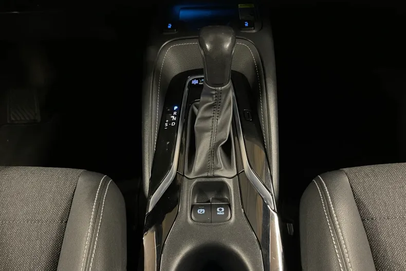 Toyota Corolla din 2022 cu 90.888 km - oferta TOY173116 - foto 19