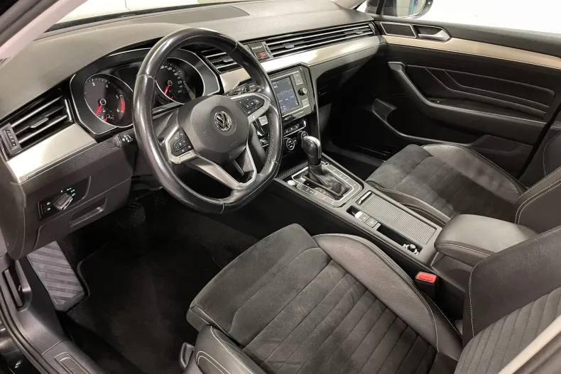 Volkswagen Passat din 2020 cu 138.855 km - oferta VOL173119 - foto 5