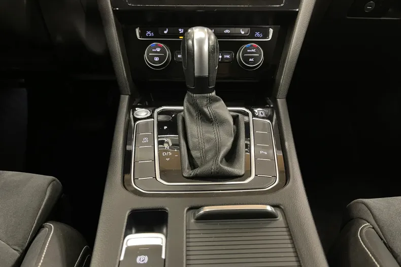 Volkswagen Passat din 2020 cu 138.855 km - oferta VOL173119 - foto 21