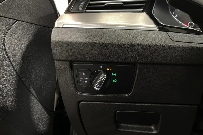 Volkswagen Passat din 2020 cu 138.855 km - oferta VOL173119 - foto 24