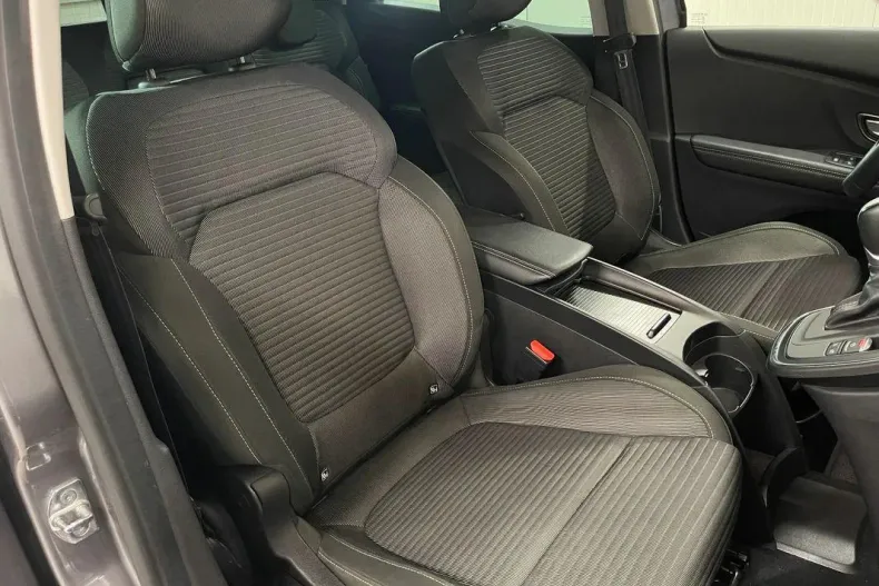 Renault Scenic din 2020 cu 135.154 km - oferta REN173122 - foto 9