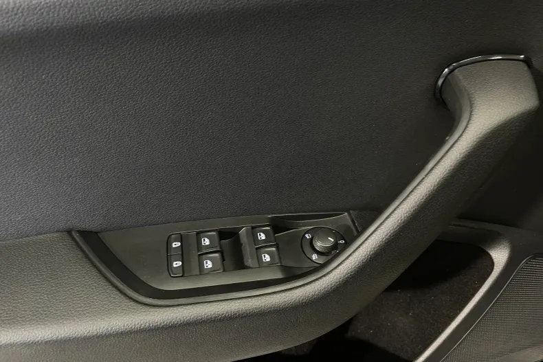 Skoda Superb din 2021 cu 129.588 km - oferta SKO173123 - foto 20