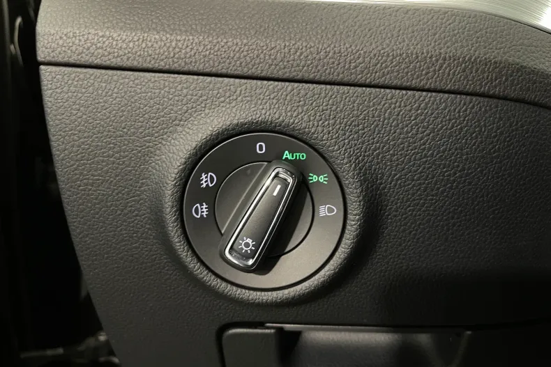 Skoda Superb din 2021 cu 129.588 km - oferta SKO173123 - foto 21