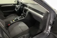 Volkswagen Passat din 2021 cu 61.834 km - oferta VOL173124 - foto 9