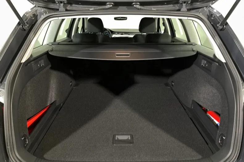 Volkswagen Passat din 2021 cu 61.834 km - oferta VOL173124 - foto 12