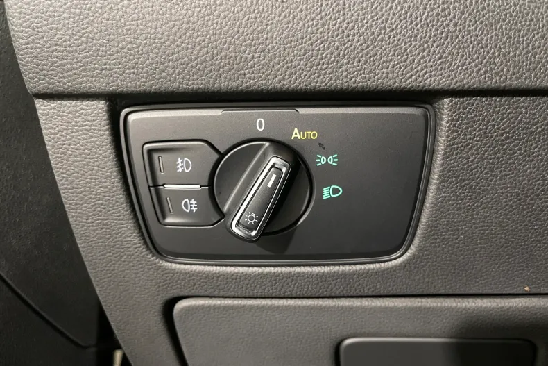 Volkswagen Passat din 2021 cu 61.834 km - oferta VOL173124 - foto 20