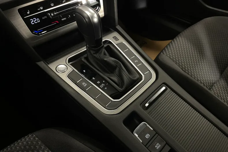 Volkswagen Passat din 2021 cu 61.834 km - oferta VOL173124 - foto 22