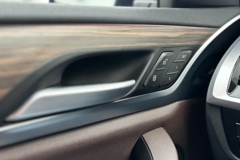 BMW iX3 (Seria i) din 2021 cu 58.500 km - oferta BMW173128 - foto 17