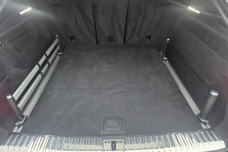 Audi SQ8 din 2020 cu 131.073 km - oferta AUD173136 - foto 19