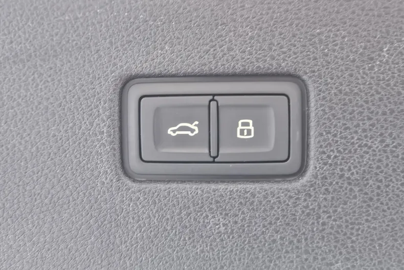 Audi SQ8 din 2020 cu 131.073 km - oferta AUD173136 - foto 20