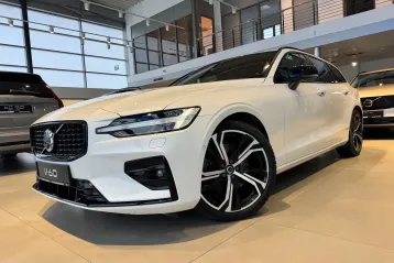 Volvo V60 din 2024 - oferta VOL173138