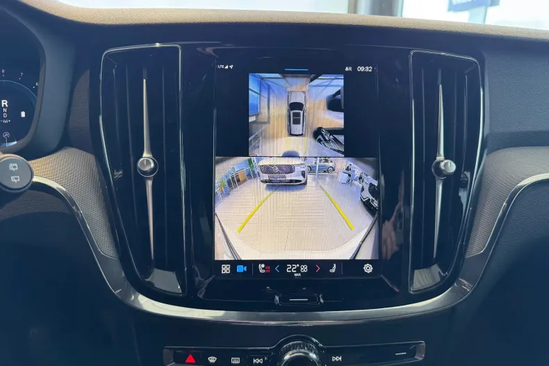 Volvo V60 din 2024 cu 21.200 km - oferta VOL173138 - foto 17