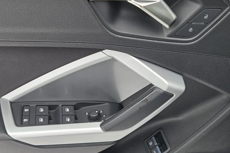 Audi Q3 din 2022 cu 28.961 km - oferta AUD173139 - foto 15