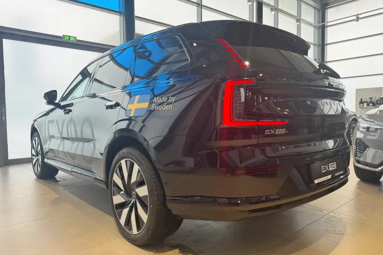 Volvo EX90 din 2024 cu 1.000 km - oferta VOL173140 - foto 7