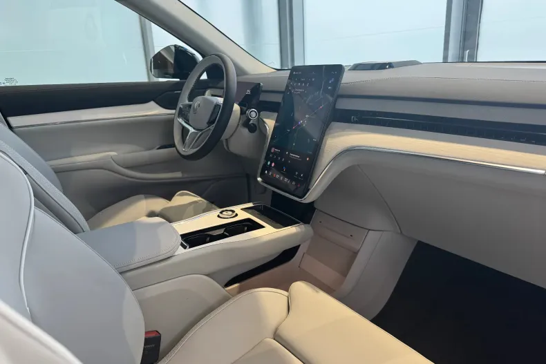 Volvo EX90 din 2024 cu 1.000 km - oferta VOL173140 - foto 11