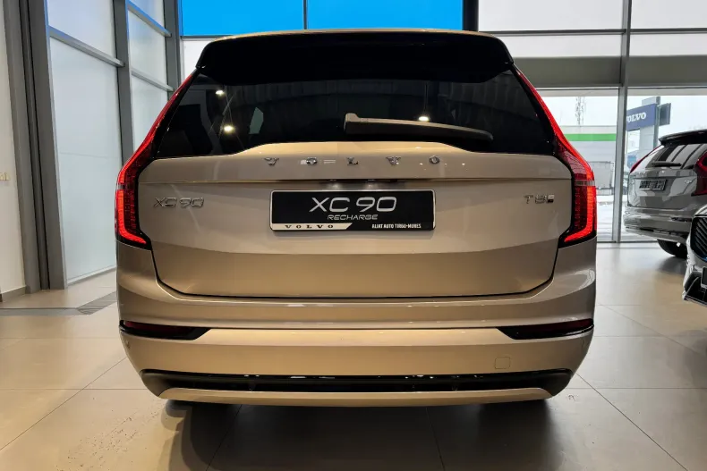 Volvo XC90 din 2025 cu 9 km - oferta VOL173141 - foto 6