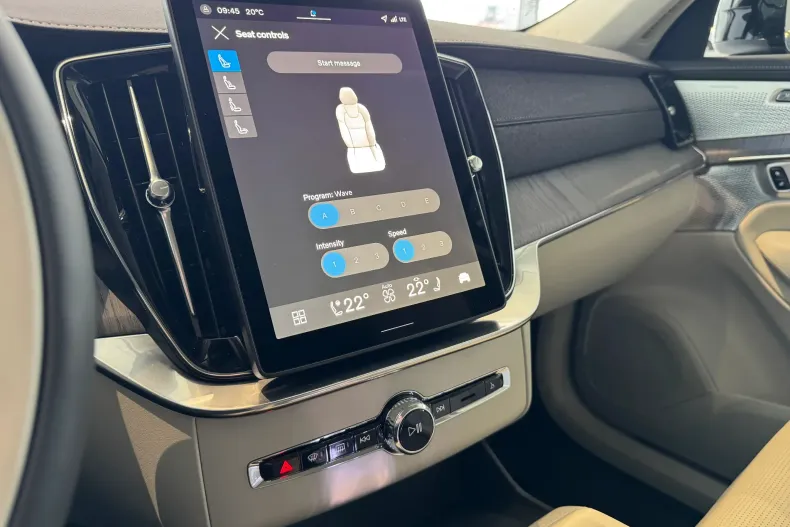 Volvo XC90 din 2025 cu 9 km - oferta VOL173141 - foto 13