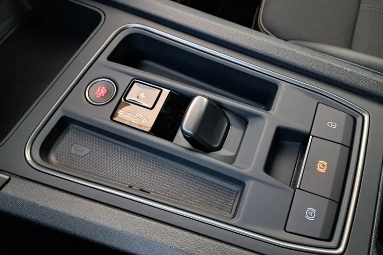 Cupra Formentor din 2024 cu 9.989 km - oferta CUP173148 - foto 32