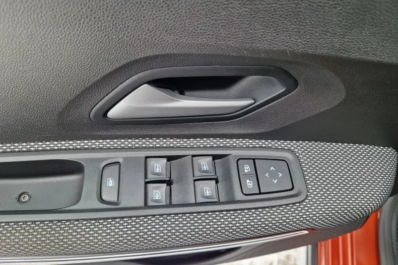 Dacia Jogger din 2023 cu 48.013 km - oferta DAC173149 - foto 12