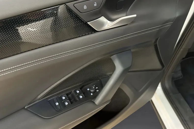 Volkswagen Tayron din 2025 cu 25.150 km - oferta VOL173152 - foto 11