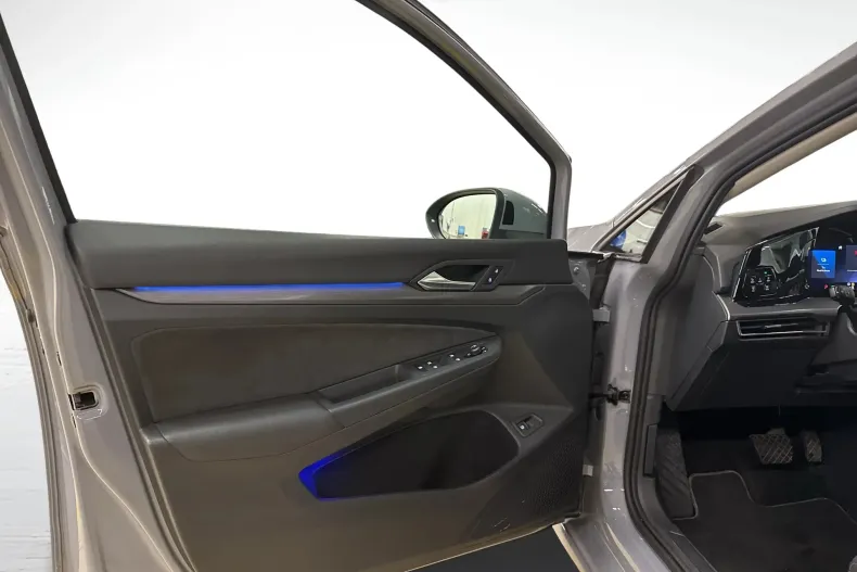 Volkswagen Golf din 2022 cu 87.460 km - oferta VOL173154 - foto 11