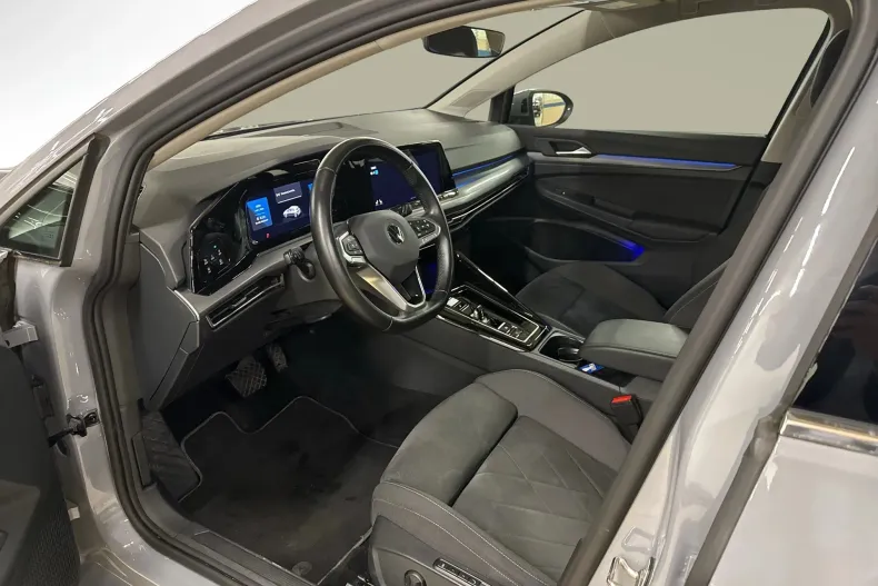 Volkswagen Golf din 2022 cu 87.460 km - oferta VOL173154 - foto 12