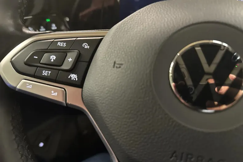 Volkswagen Golf din 2022 cu 87.460 km - oferta VOL173154 - foto 16