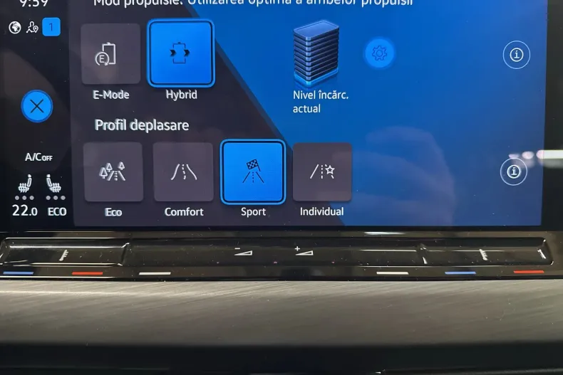 Volkswagen Golf din 2022 cu 87.460 km - oferta VOL173154 - foto 23