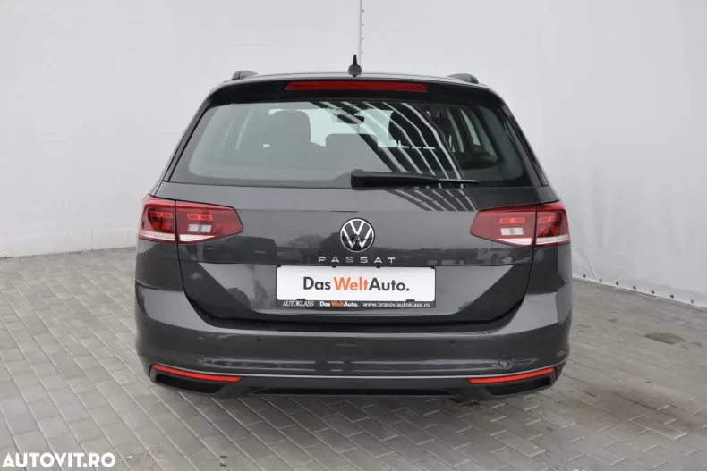 Volkswagen Passat din 2023 cu 26.514 km - oferta VOL173155 - foto 4