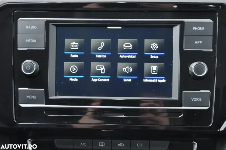 Volkswagen Passat din 2023 cu 26.514 km - oferta VOL173155 - foto 18