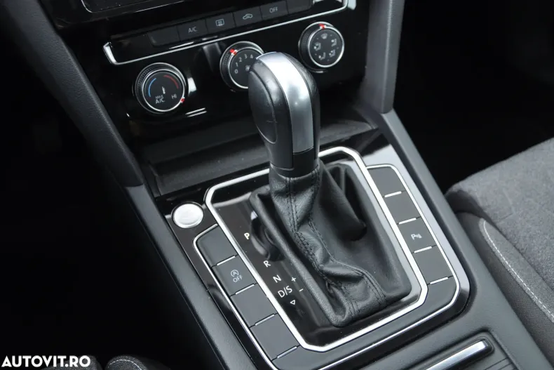 Volkswagen Passat din 2023 cu 26.514 km - oferta VOL173155 - foto 20