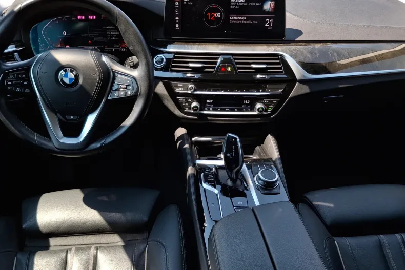 BMW Seria 5 din 2022 cu 47.637 km - oferta BMW173159 - foto 12
