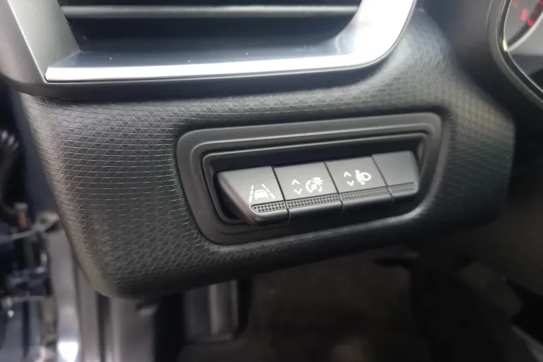 Renault Clio din 2021 cu 143.294 km - oferta REN173161 - foto 20