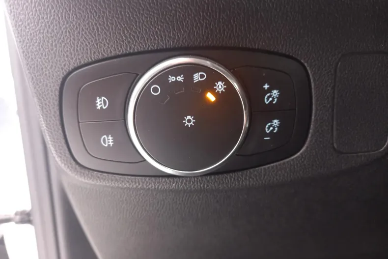 Ford Focus din 2021 cu 121.984 km - oferta FOR173162 - foto 20