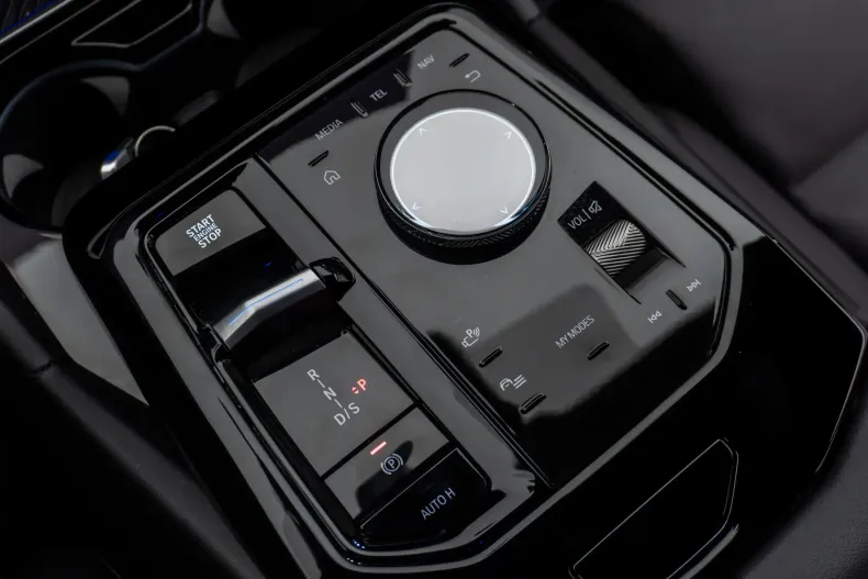 BMW Seria 5 din 2024 cu 37.740 km - oferta BMW173164 - foto 27