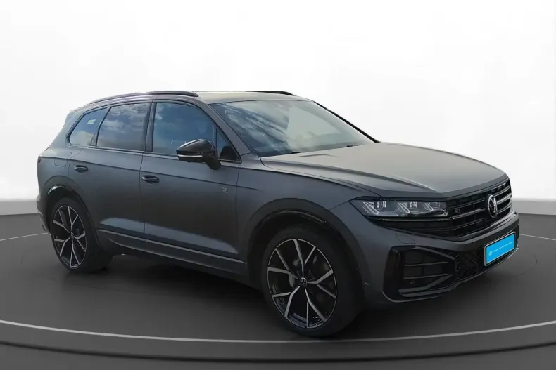 Volkswagen Touareg din 2024 cu 54.436 km - oferta VOL173170 - foto 1