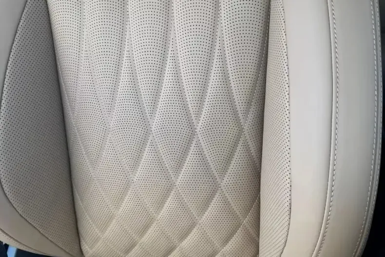 Mercedes-Benz G din 2025 cu 50 km - oferta MER173172 - foto 4