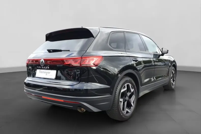 Volkswagen Touareg din 2024 cu 54.436 km - oferta VOL173173 - foto 2