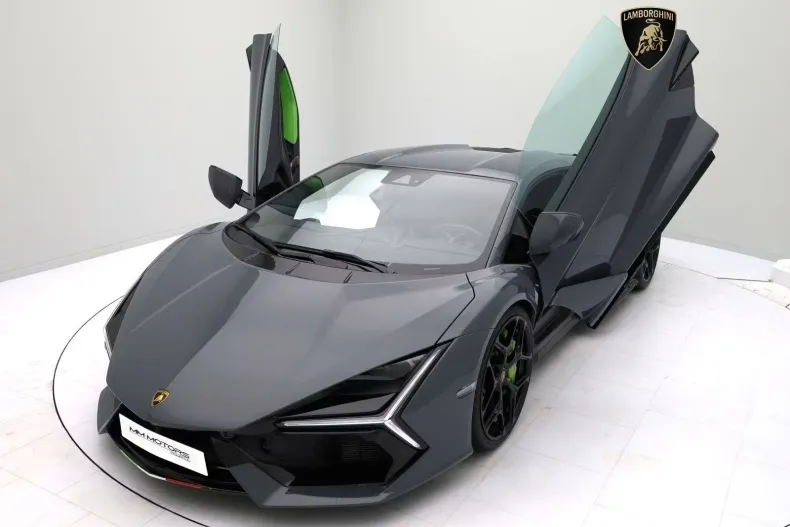 Lamborghini Revuelto din 2024 cu 2.435 km - oferta LAM173174 - foto 1