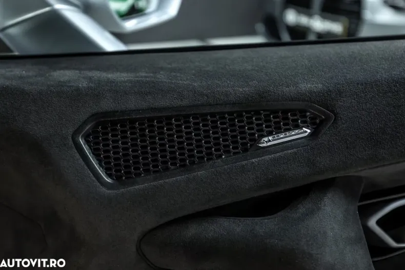 Lamborghini Huracán din 2024 cu 3.775 km - oferta LAM173177 - foto 12