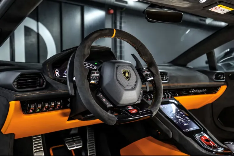 Lamborghini Huracán din 2024 cu 3.775 km - oferta LAM173177 - foto 13