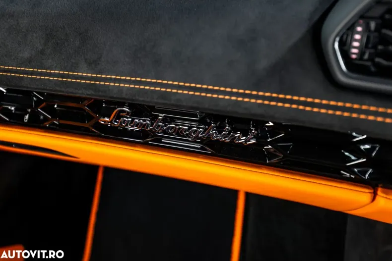 Lamborghini Huracán din 2024 cu 3.775 km - oferta LAM173177 - foto 16
