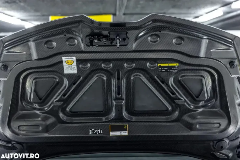 Lamborghini Huracán din 2024 cu 3.775 km - oferta LAM173177 - foto 20