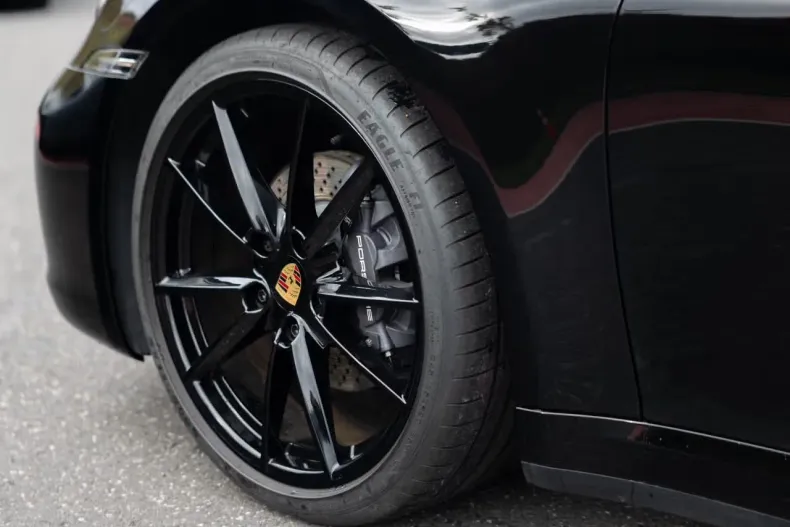 Porsche 911 din 2024 cu 13.500 km - oferta POR173191 - foto 8