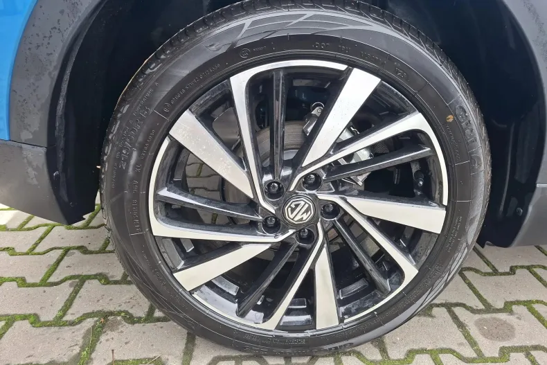 MG ZS HEV din 2025 cu 400 km - oferta MG0173193 - foto 30