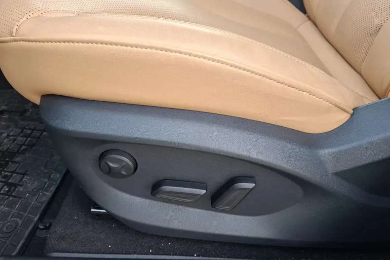 MG HS din 2025 cu 1.769 km - oferta MG0173194 - foto 19