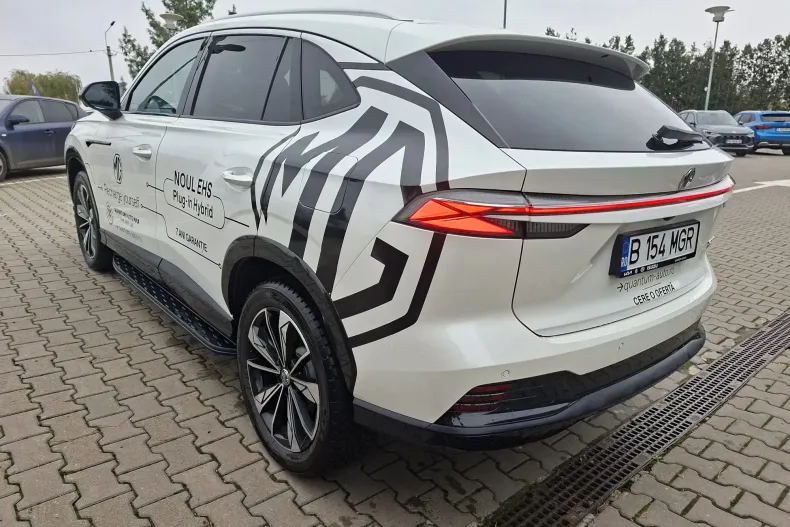 MG EHS din 2024 cu 3.041 km - oferta MG0173195 - foto 9